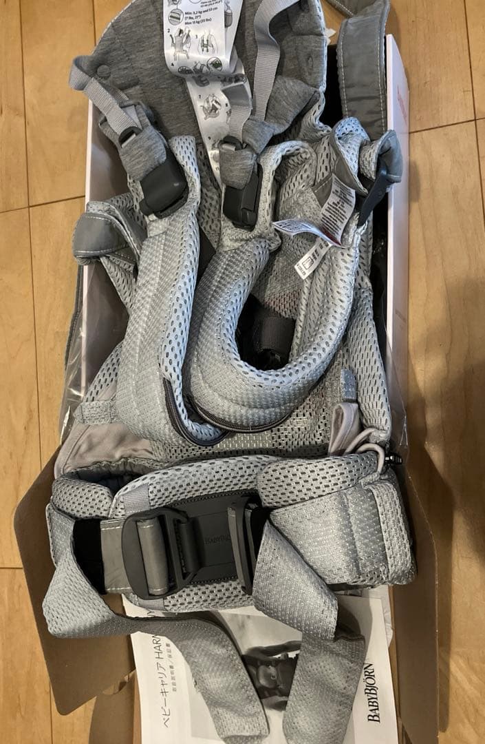 BABYBJÖRN メッシュ 抱っこ紐　Airシルバー