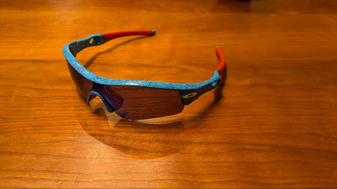 オークリーサングラス　イチローモデル