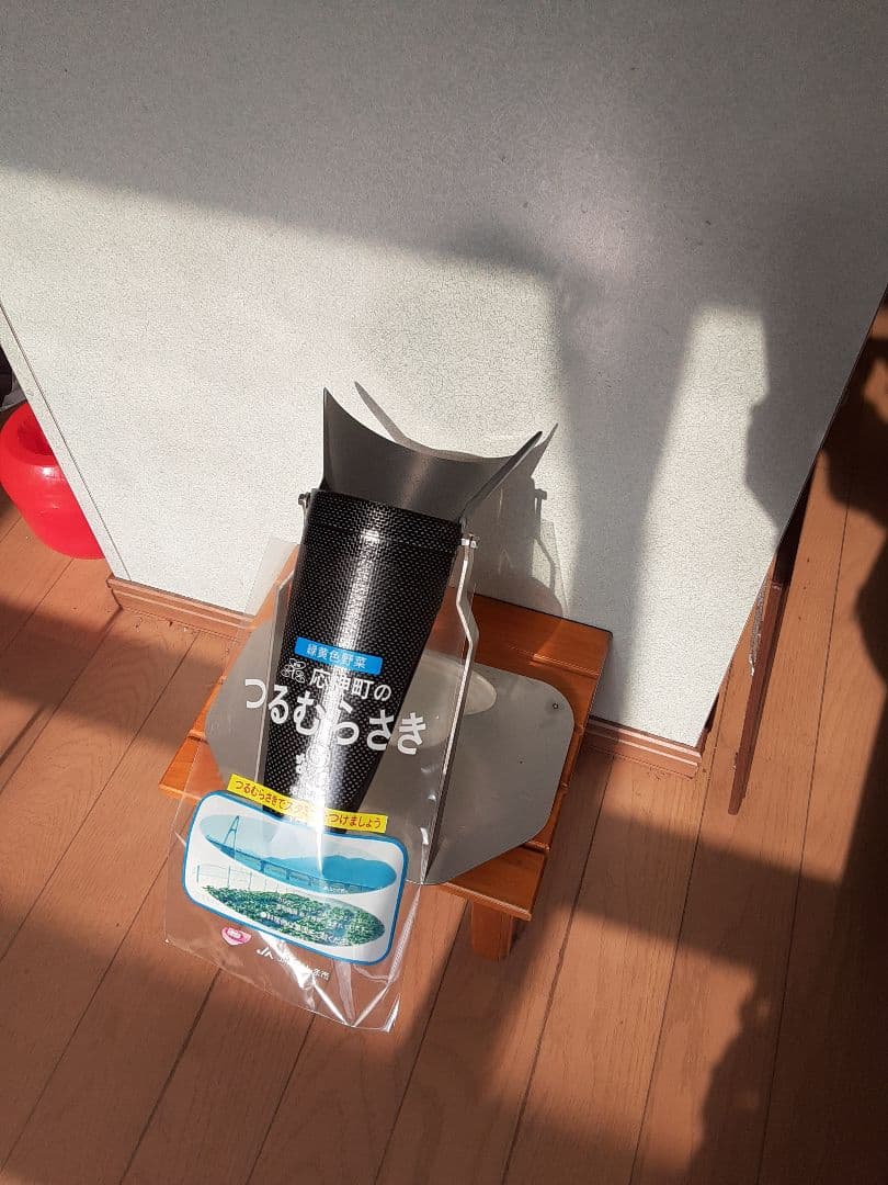 [発明工夫展 四国放送賞受賞]軟弱野菜袋詰め器