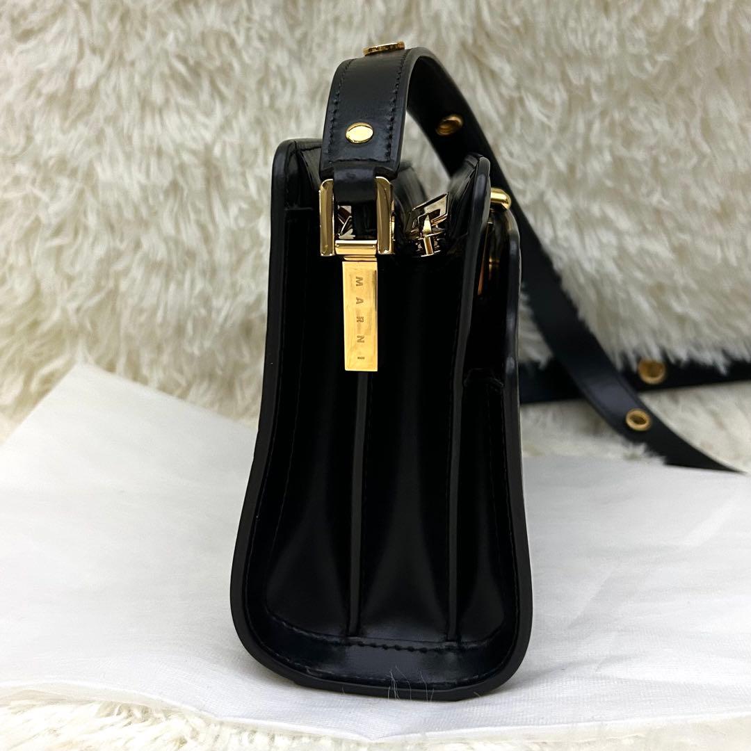 【未使用級】MARNI ナッパ カーフスキン バッグ 2way 定番 ブラック