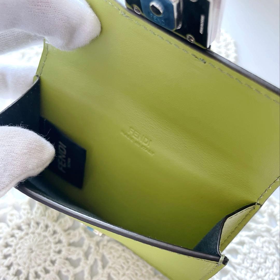 未使用品　FENDI フェンディ　バゲット　ウエストポーチ　ポーチのみ　グリーン