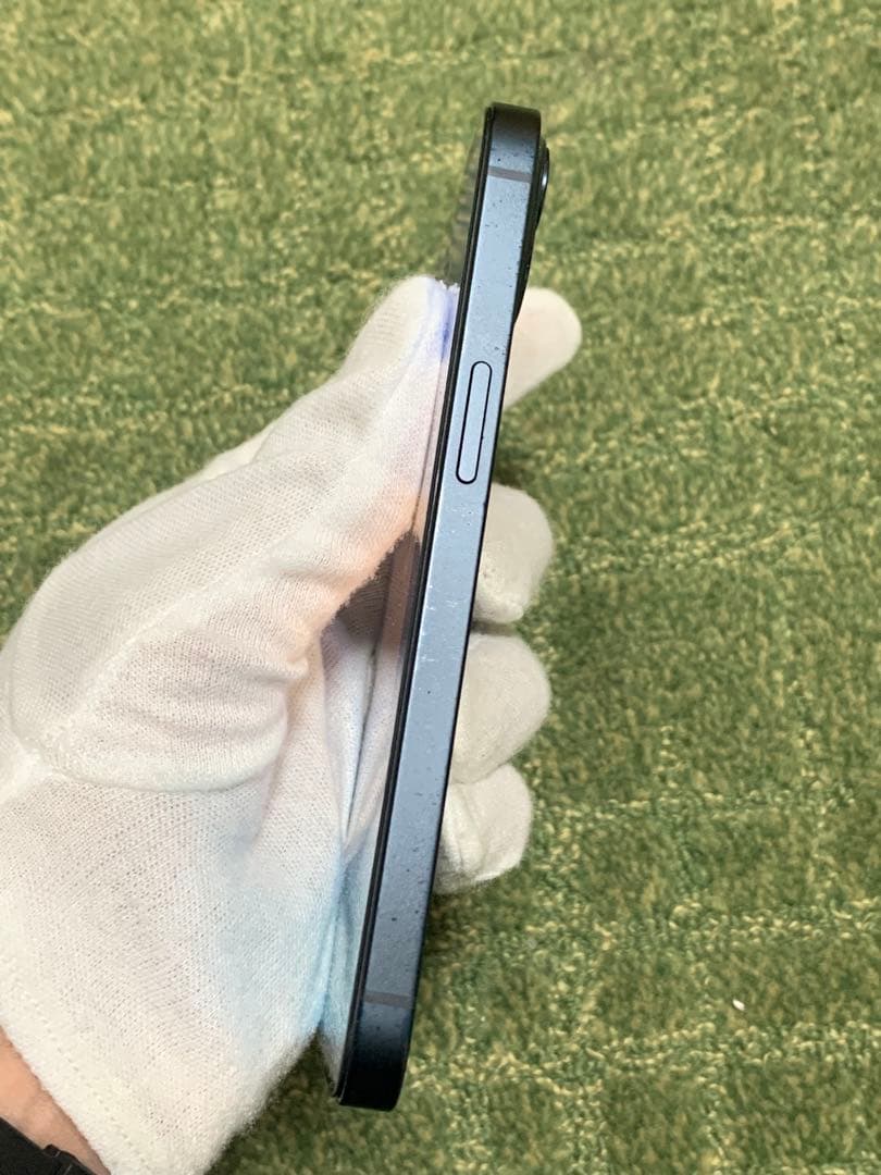 【超美品】iPhone 13 ミッドナイト256GB SIMフリー　おまけ大量