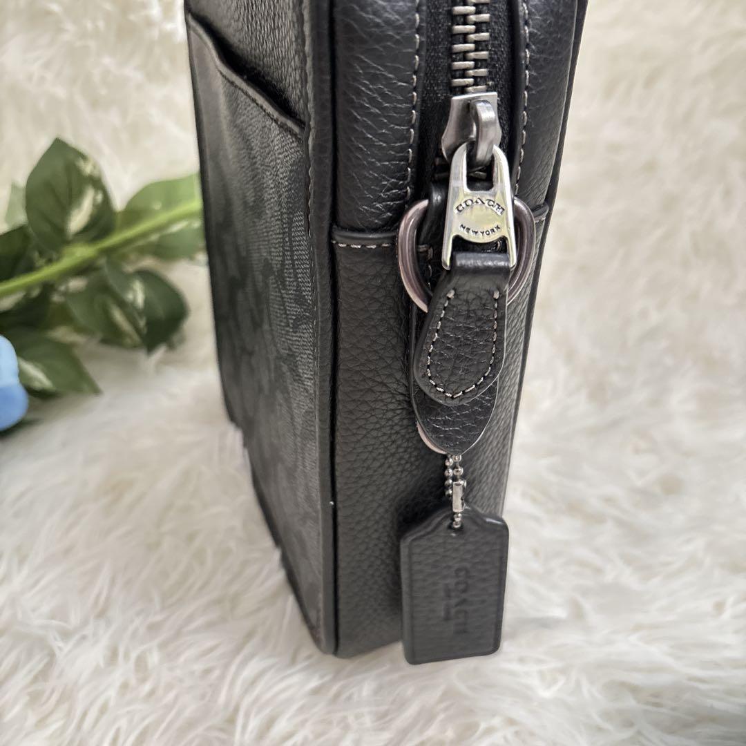 coach✨クロスボディ バッグ シグネチャー キャンバス ショルダーバッグ