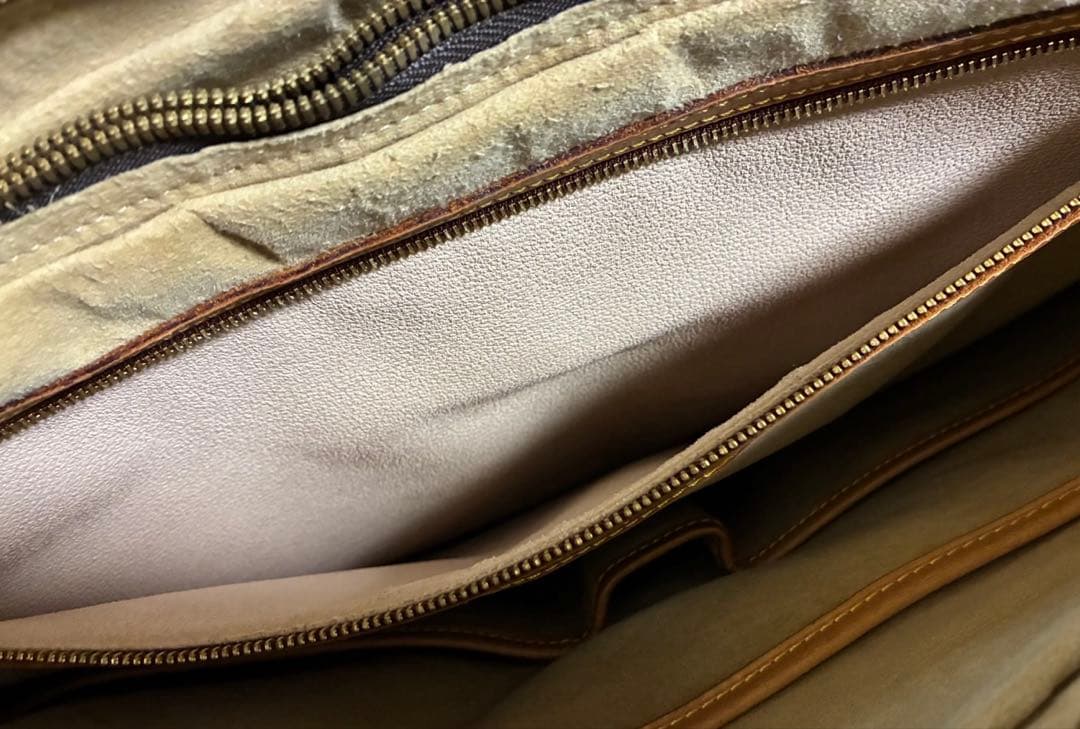 LOUIS VUITTON モノグラムバッグ