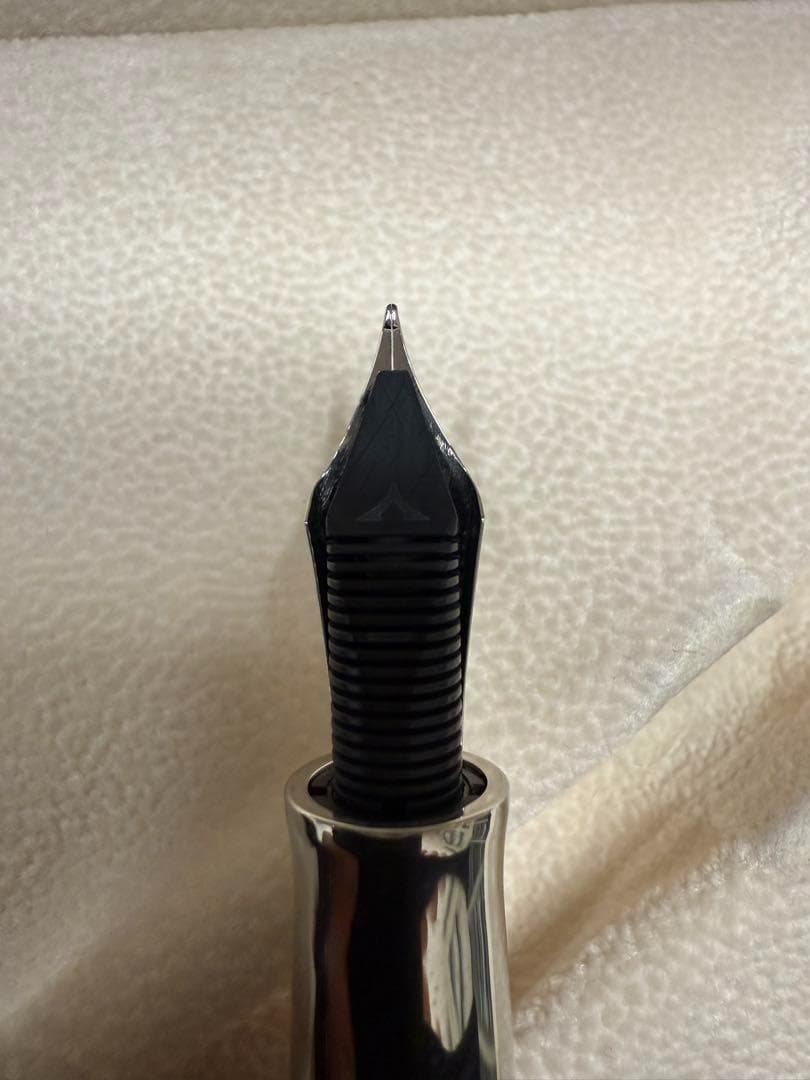 VISCONTI 万年筆 オペラチェリージュース　A2-1