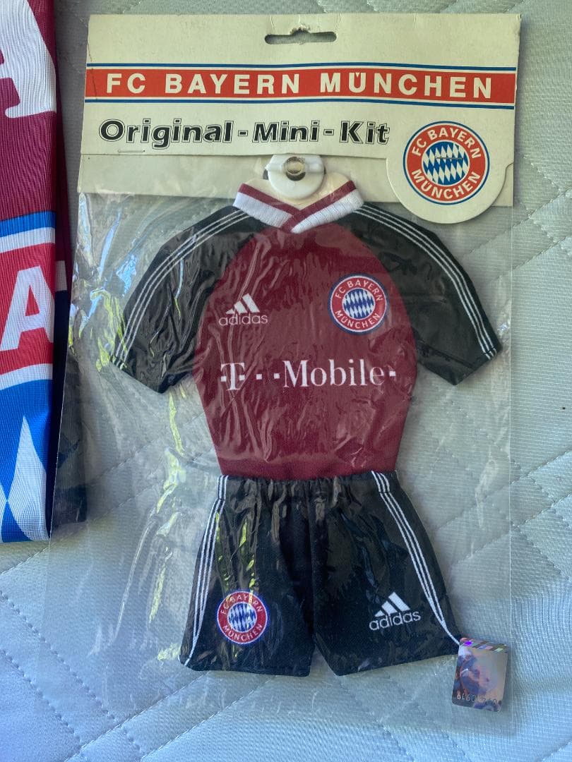 FCバイエルン・ミュンヘン フラッグマフラースカーフ ペナントミニユニフォーム