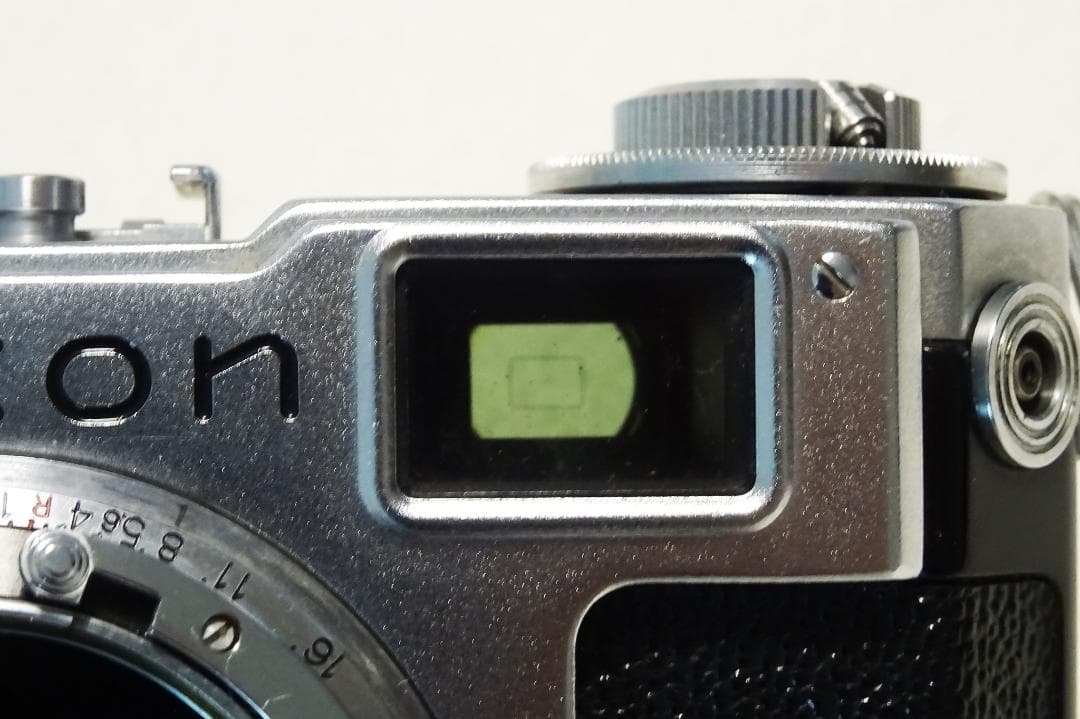 フィルムカメラ Nikon S2 / NIKKOR 50mm f/2 付