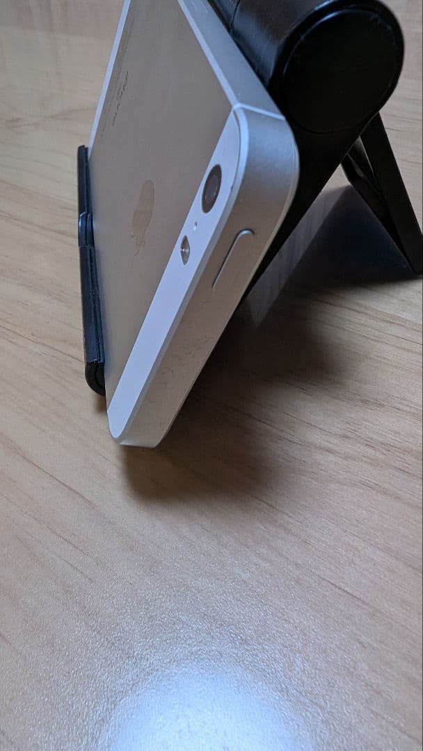 Apple iPhone SE 16GB(第一世代)