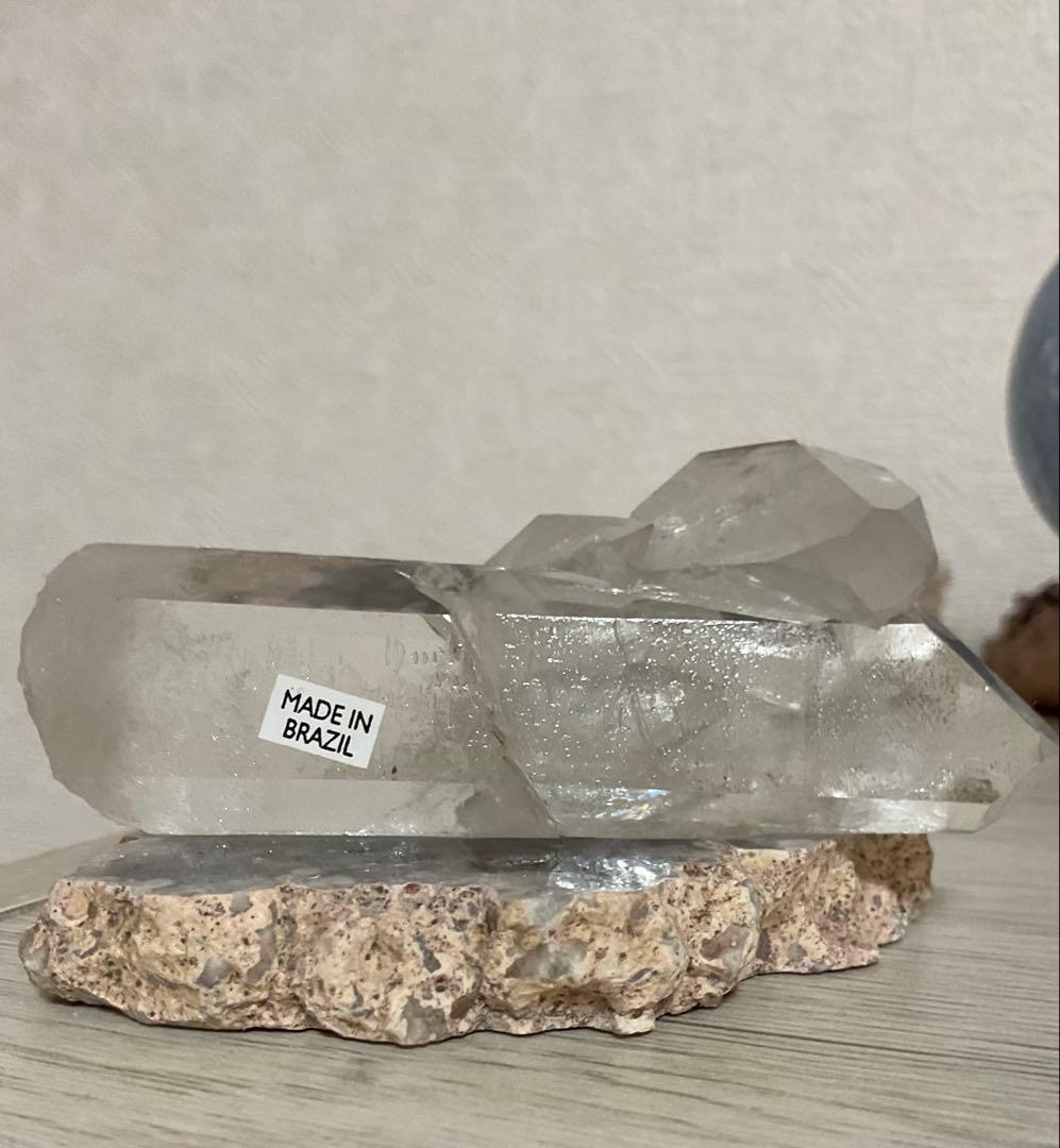 ブラジル産 トーマスレムリアン ― 光を宿すレムリアンポイント ―