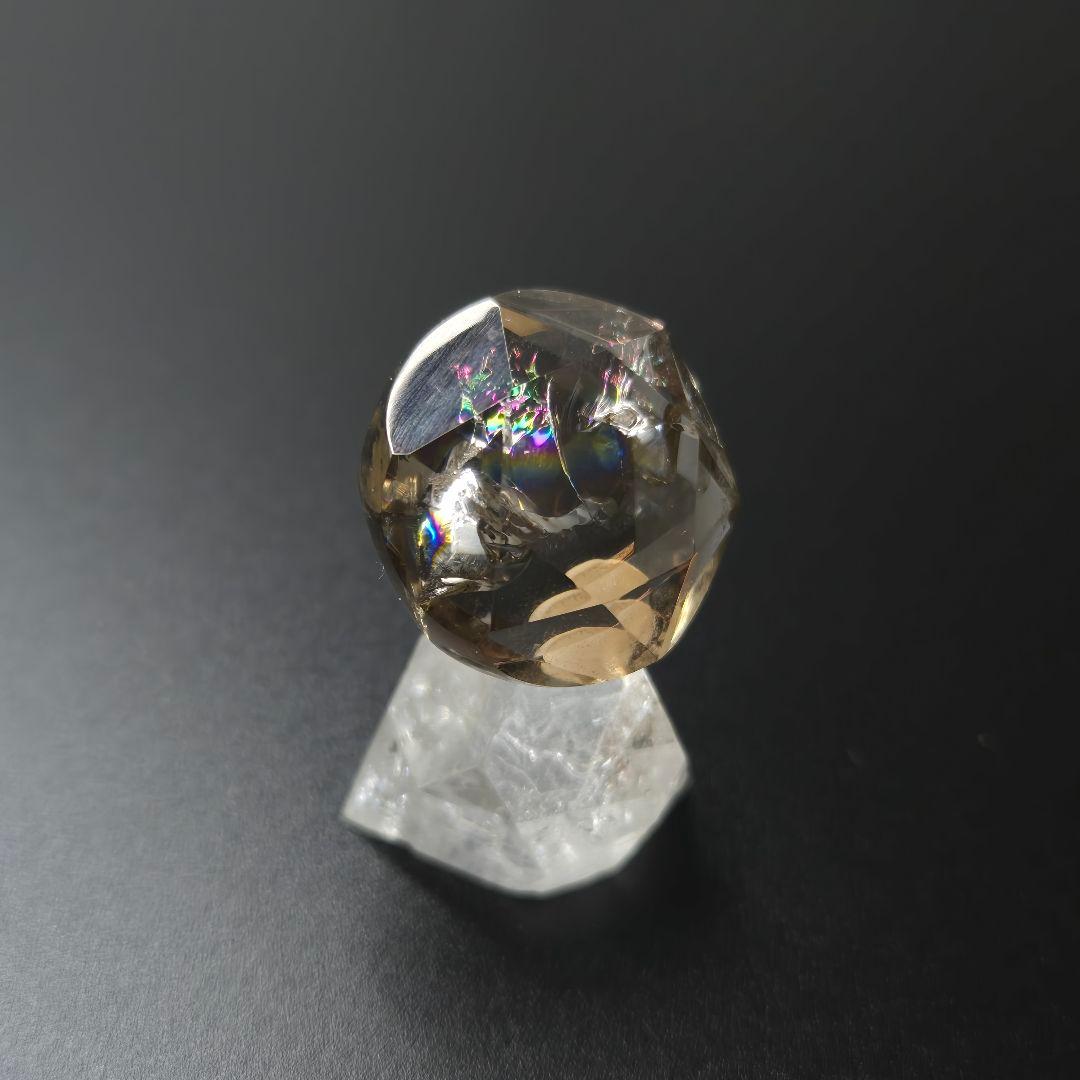 【宝石質/最強品質】虹入スモーキークォーツ＊希少カット＊　天然石 パワーストーン