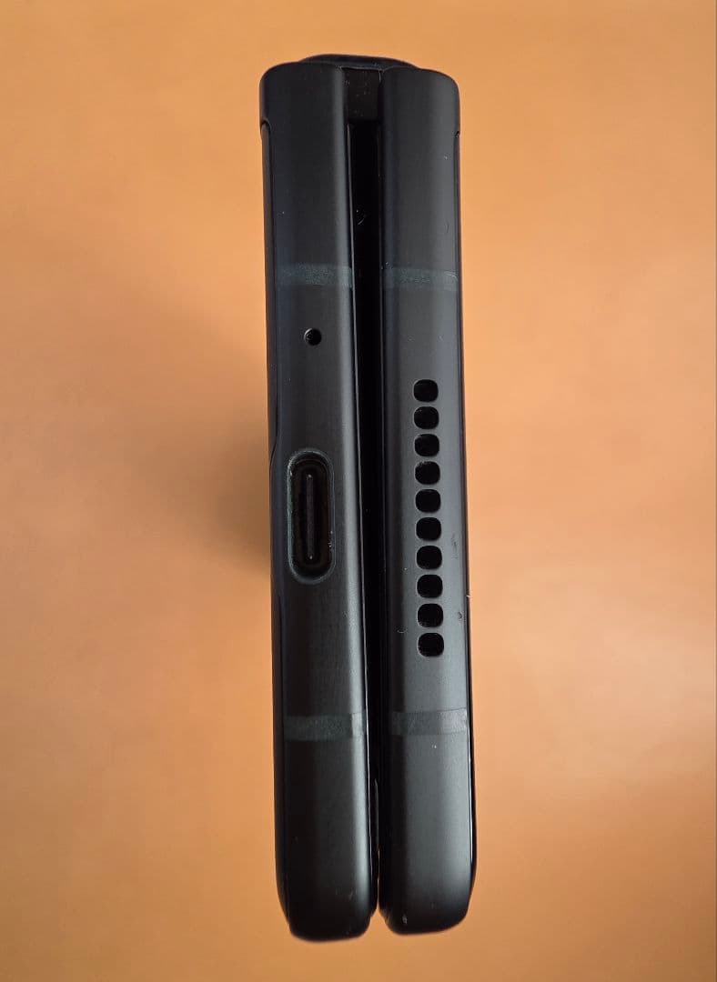 Galaxy Fold3 本体・Sペン・保護フィルム・ケース×2