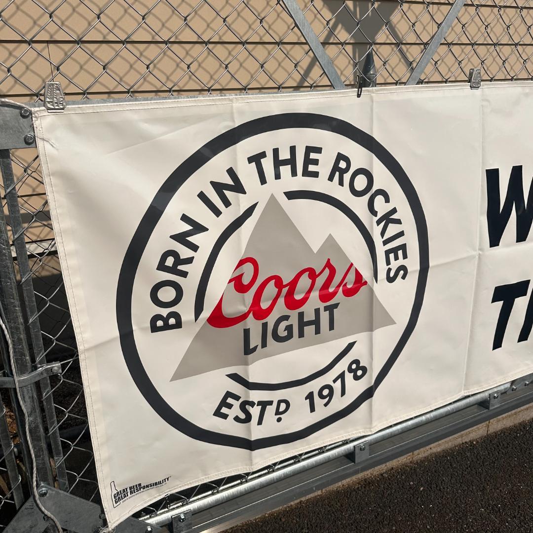 Coors LIGHT バナー ／アメリカンビール販促アイテム