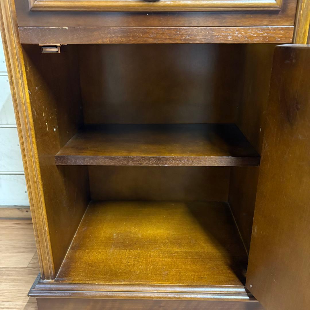 カリモク　電話台　サイドチェスト　ラック　木製　取手に装飾あり