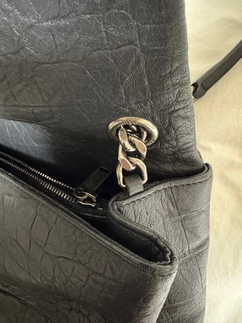 イヴサンローラン YSL ブラックレザー ショルダーバッグ