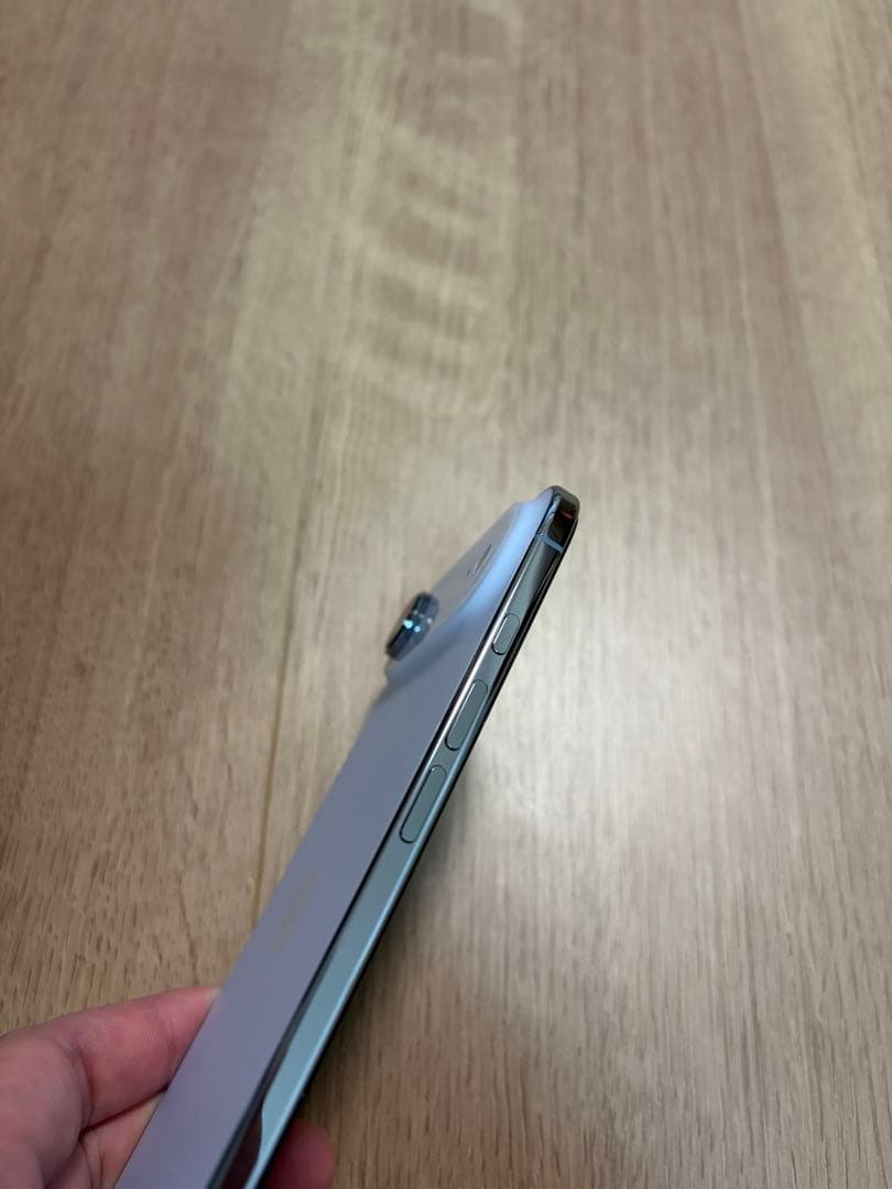 【美品】100% 512GB SIMフリー iPhone Air スカイブルー