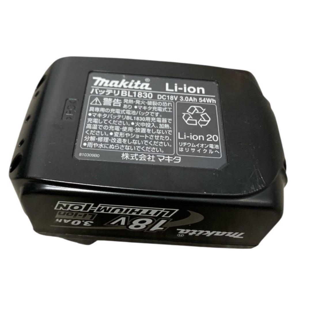 美品！makita充電式ラジオMR103B　動作良好バッテリー付き　現場ラジオ