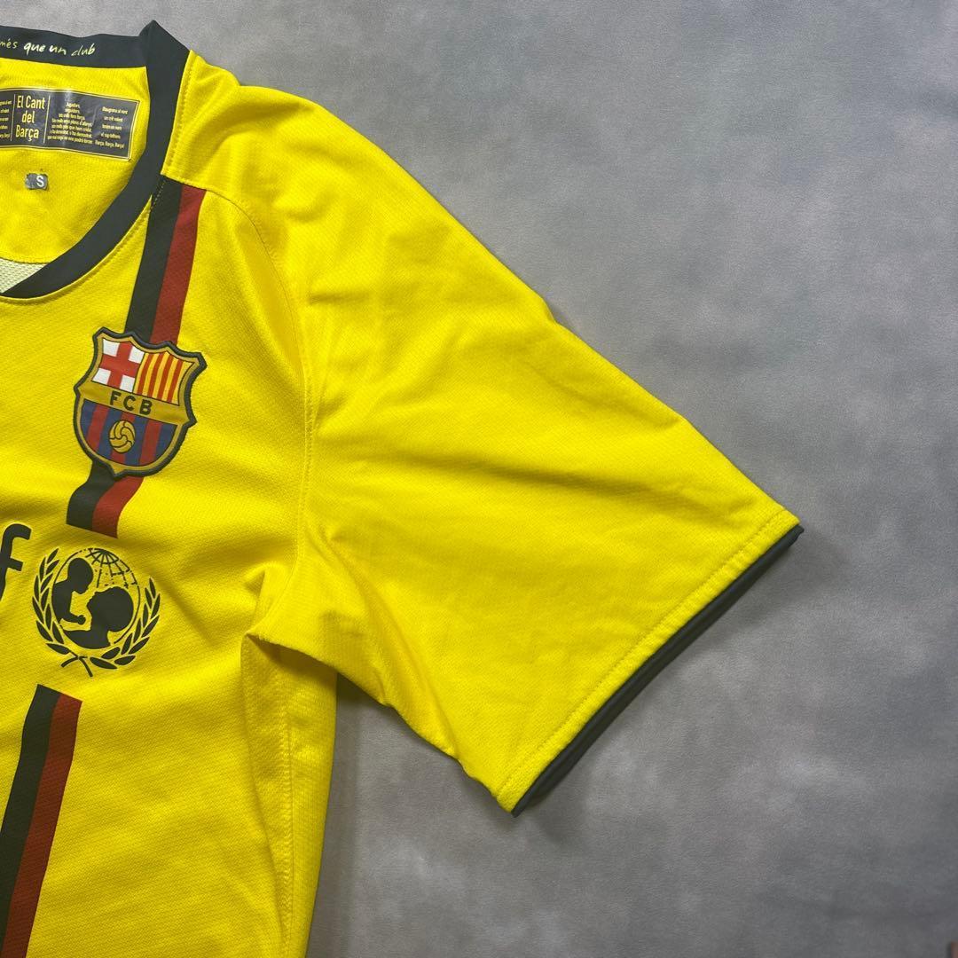 NIKEバルセロナ08アウェイ3冠期モデル　グラルディオラ　ティエリアンリR94