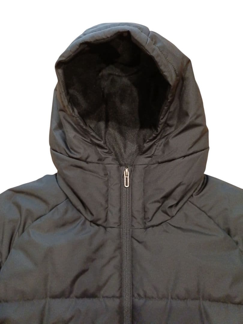 UNDER ARMOUR ブラック ベンチコート　M
