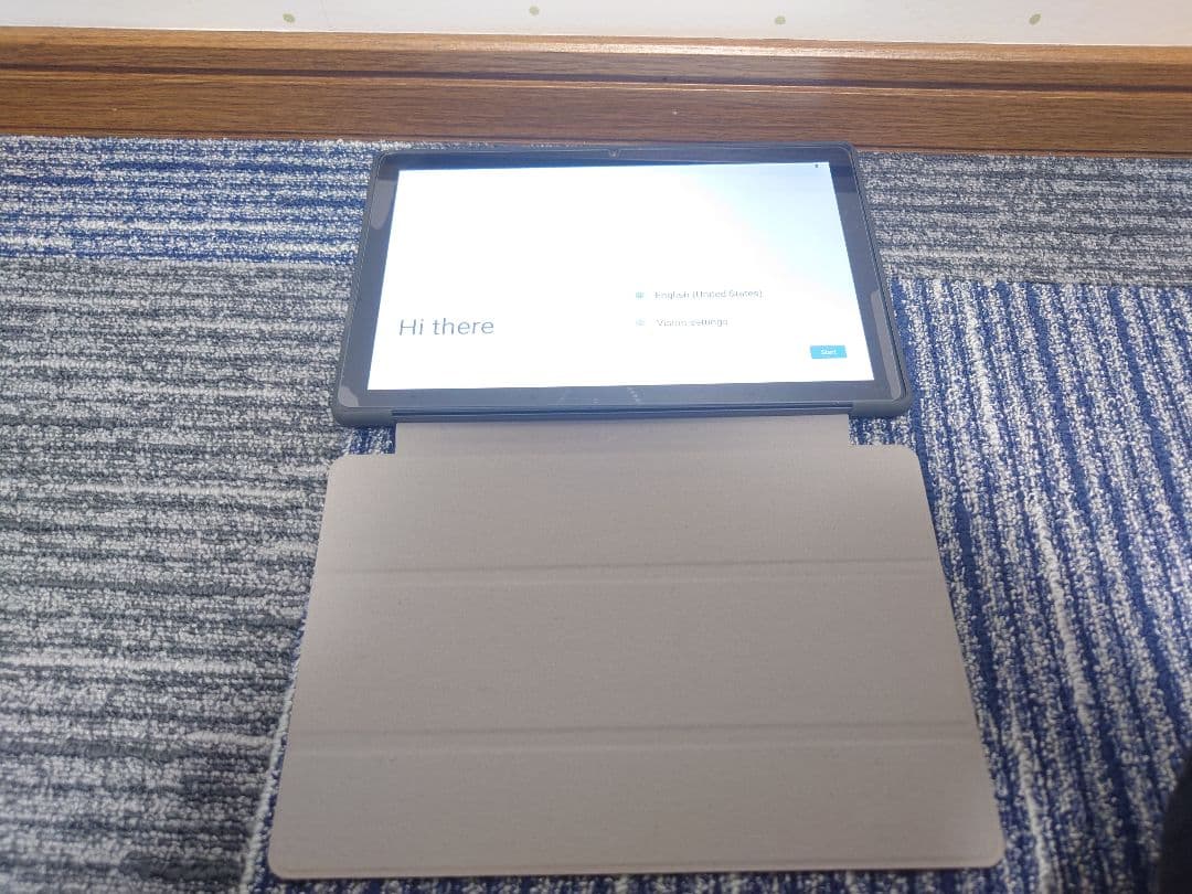 か*ず様 BMAX I9PLUS 本体 カバー付き Androidタブレット