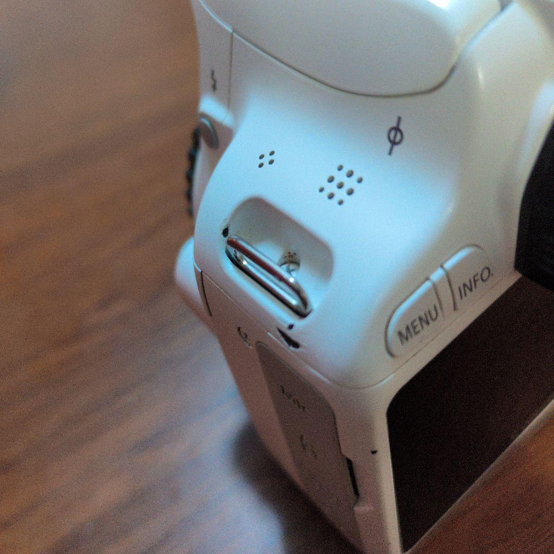 CanonEOSKissX7ホワイト 40mm 18-55mm 55-250mm