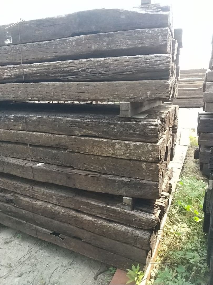 半額セール！！枕木30本 国東市まで送料込み 6級品 長さ約210cm