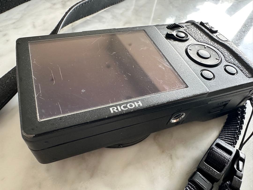 RICOH GR 初代　コンパクトデジタルカメラ ショット数949回