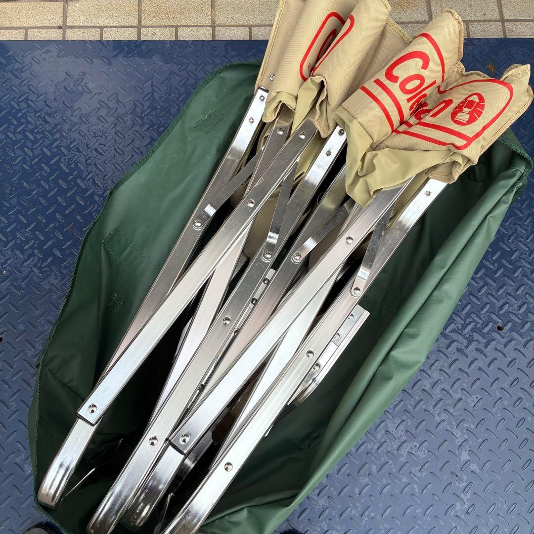 Coleman コールマン キャプテンチェア ニューサイドテーブル付 2脚セット