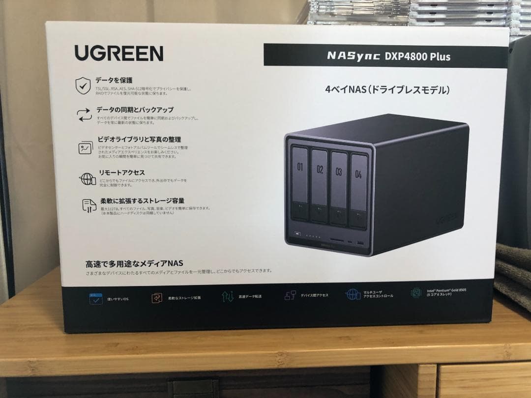 UGREEN NASync DXP4800 Plus 【極美品】