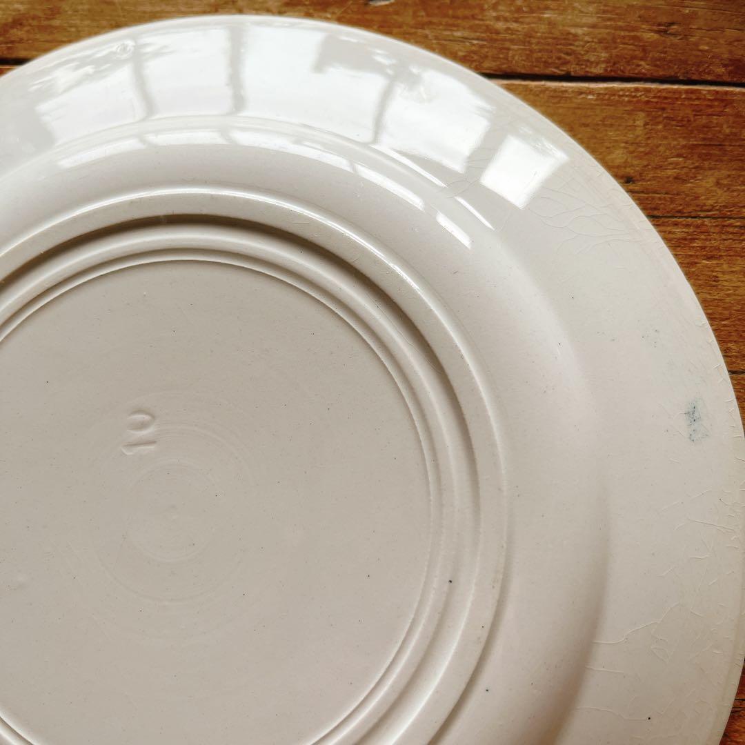 フランス　ブルーの花柄のデザートプレート