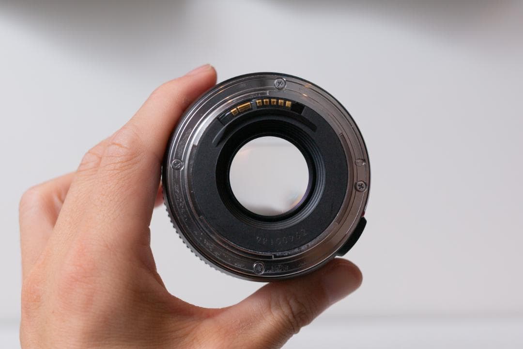 Canon EF 28mm F1.8 USM（単焦点レンズ広角）