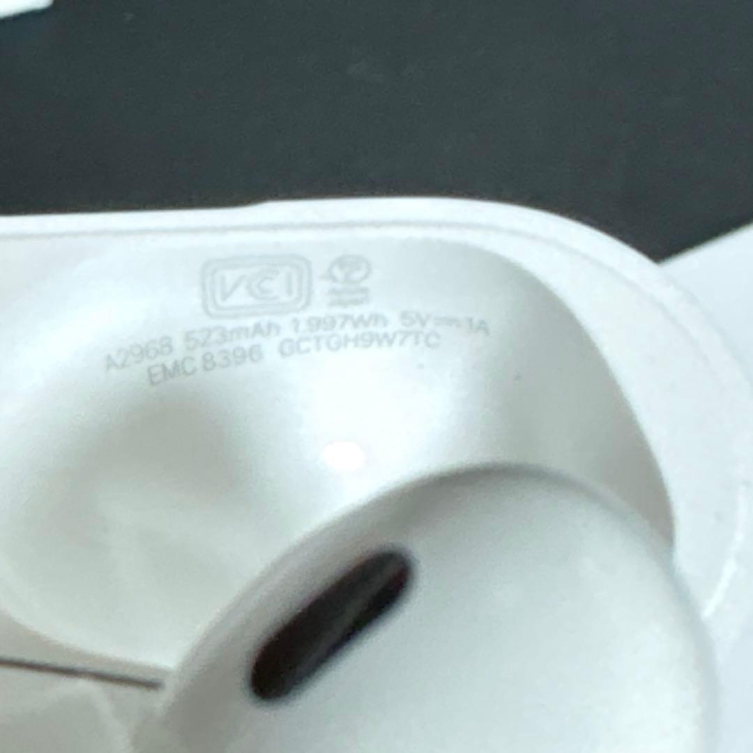 イヤホン AirPods Pro 2 MTJV3J/A (USB-C)