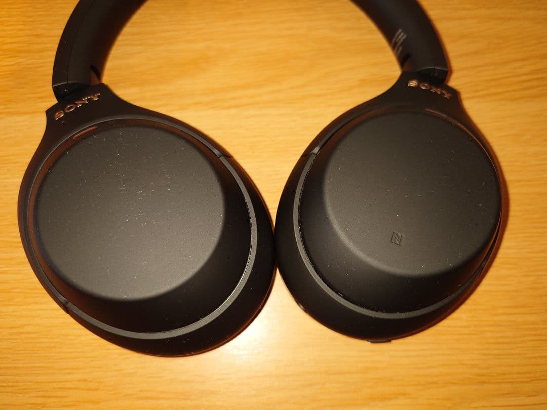 美品　SONY ワイヤレスヘッドホン　WH-1000XM4