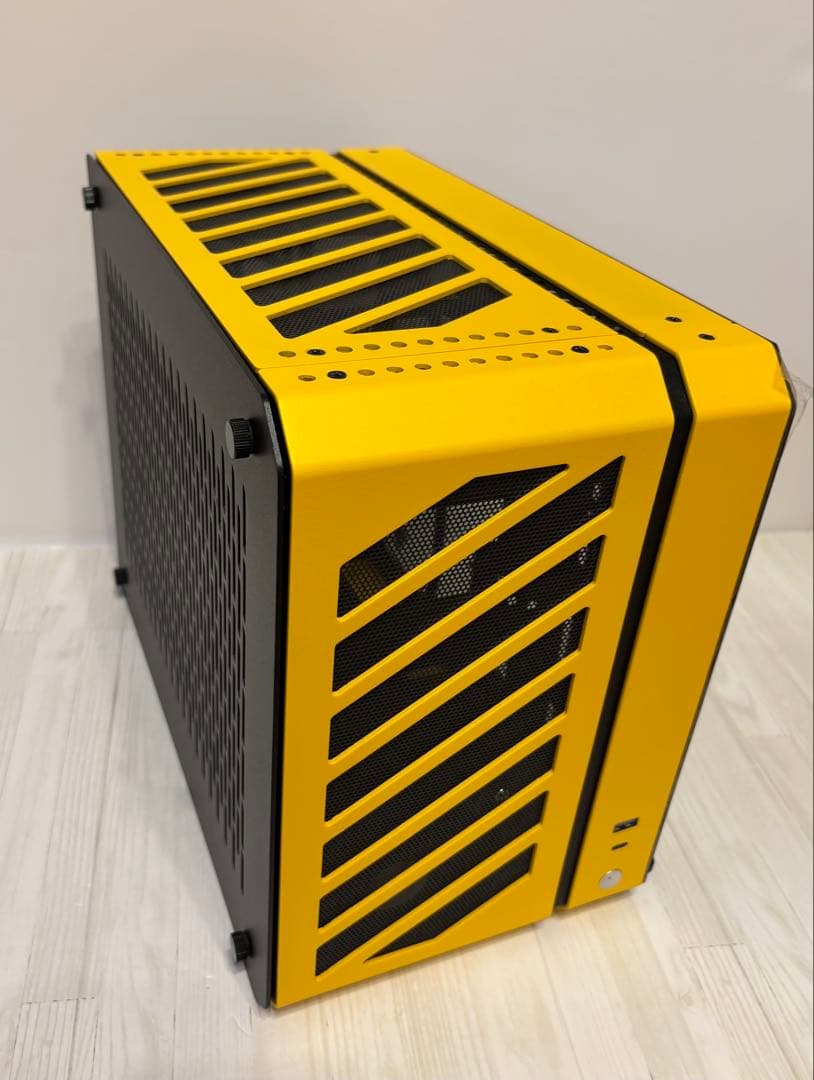 オウルテック Mechanic MasterミニITX PCケース C28-YH