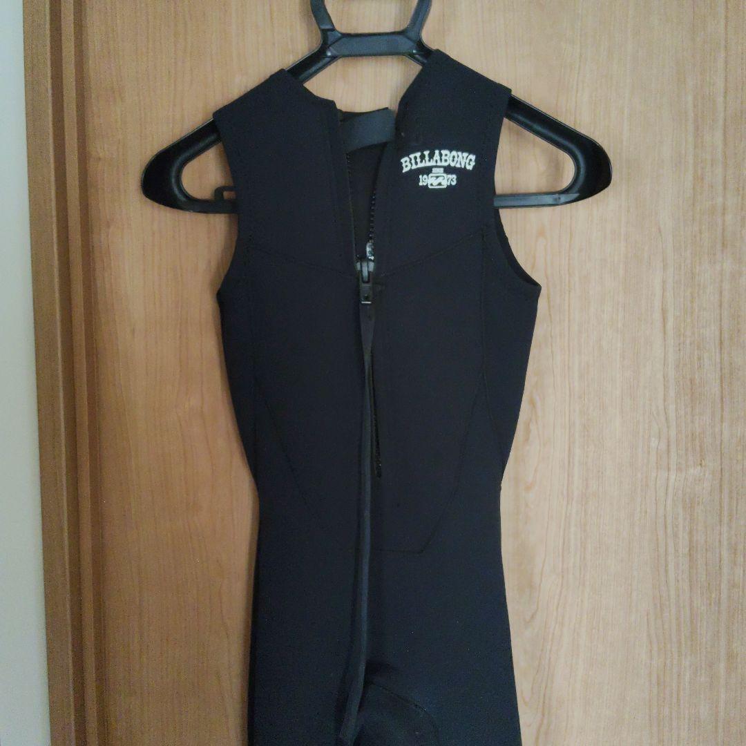 BILLABONG ブラック フルスーツ