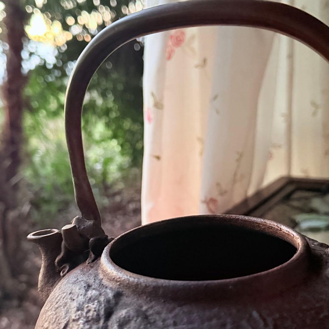 大雪特価‼️25日20時迄あったまろTETSUBIN 亀文堂姥口陽刻「松風」銘鉄瓶