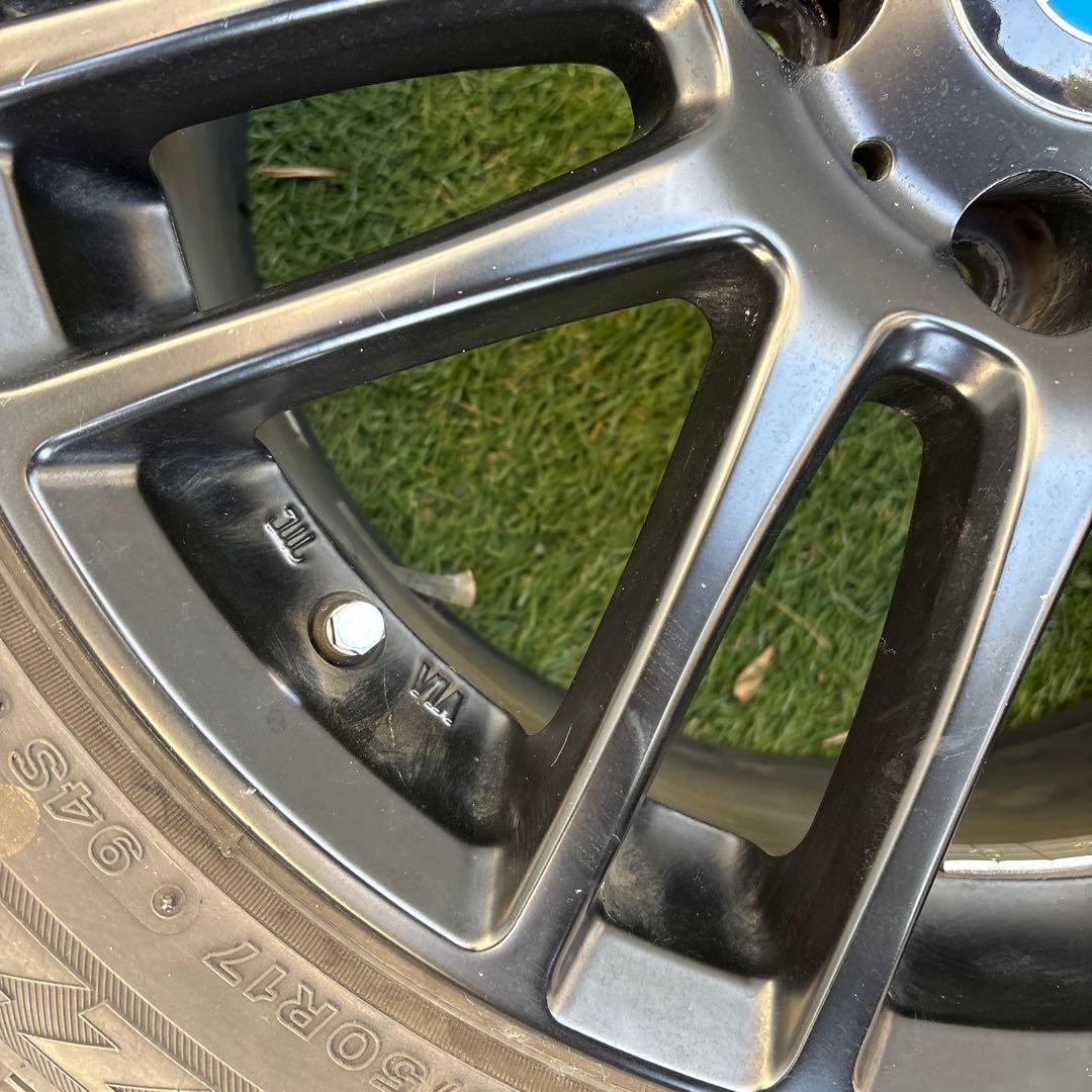 スタッドレスタイヤホイール4本セット　17インチ