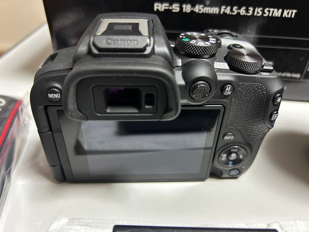 Canon EOS R10 ミラーレスカメラ RF18-150