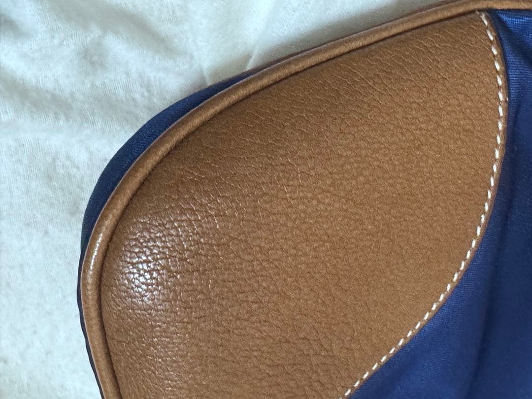 【安心鑑定可】PRADA ショルダーバッグ 保存袋付 青