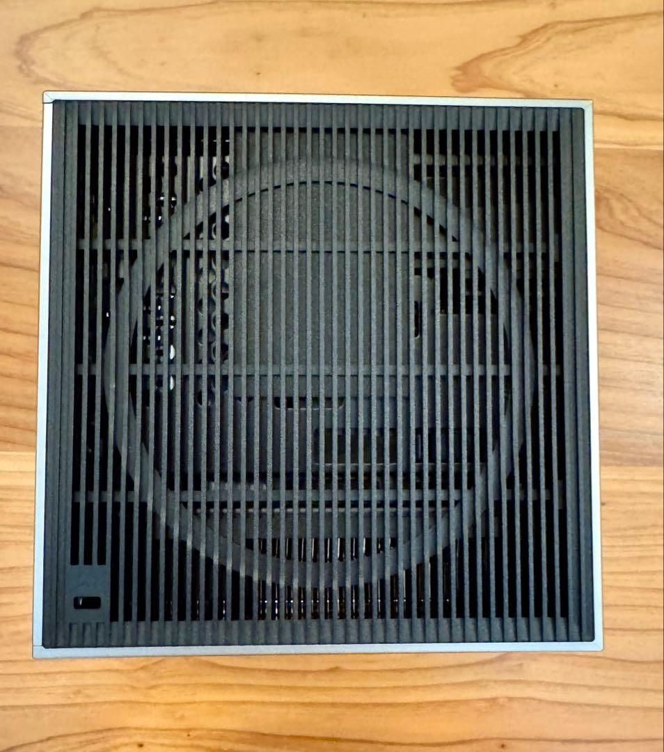 LG CineBeam S 超短焦点 4KコンパクトプロジェクターPU615U