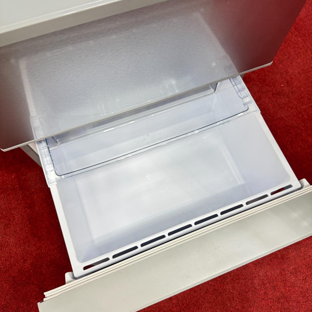 東京23区送料無料　超美品アクア2022年製3ドア冷蔵庫272L　洗浄/除菌済み