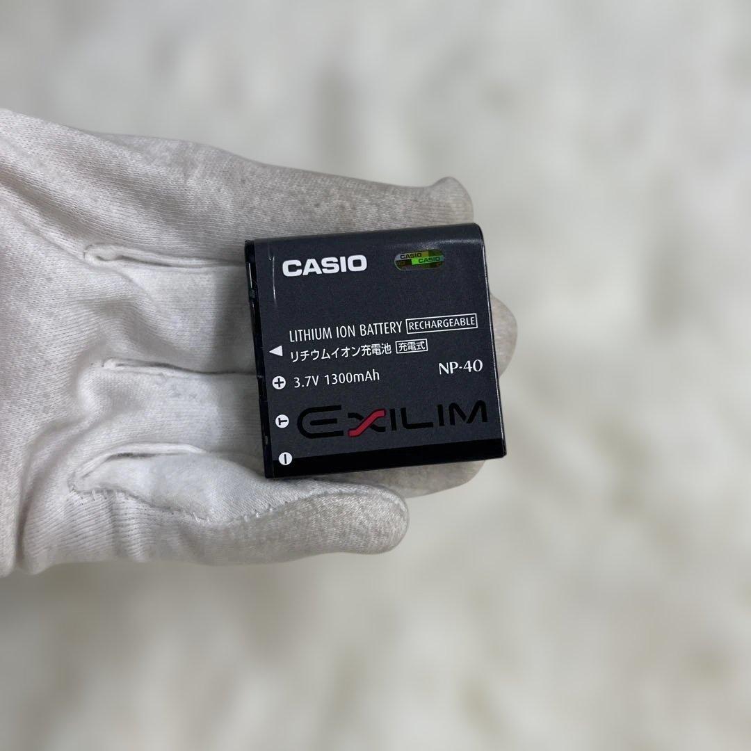 動作確認済 美品 CASIO EX-Z1200 デジカメ シルバー 充電器