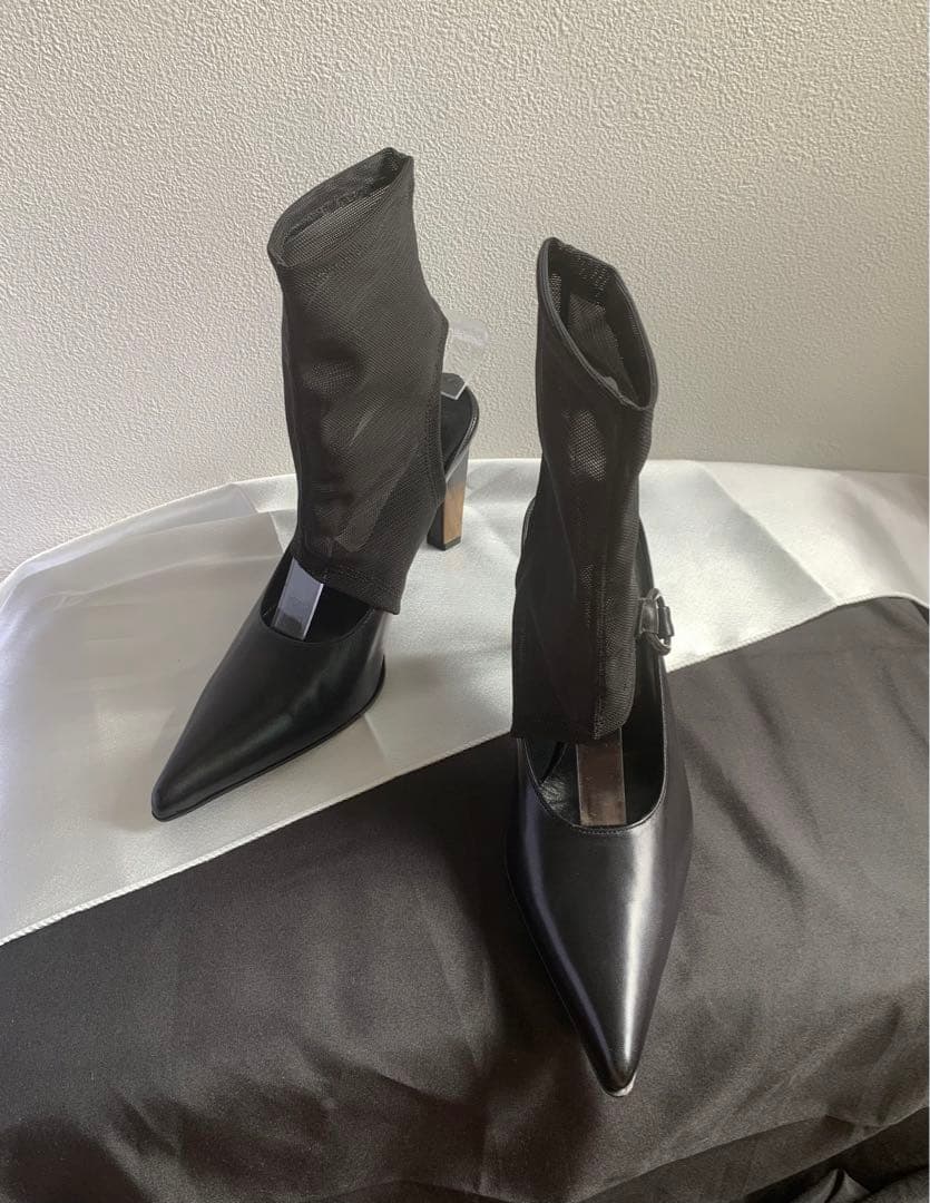 メッシュ セパレートパンプス　ブラック ポインテッドトゥ 23cm イタリア製