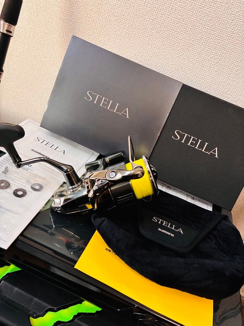 22 STELLA 4000XG スピニングリール