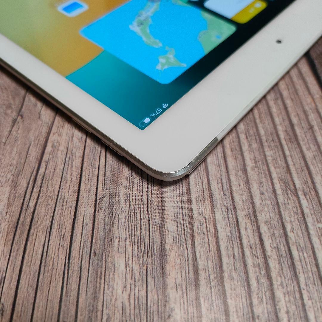 iPad 第6世代 32GB SIMフリー