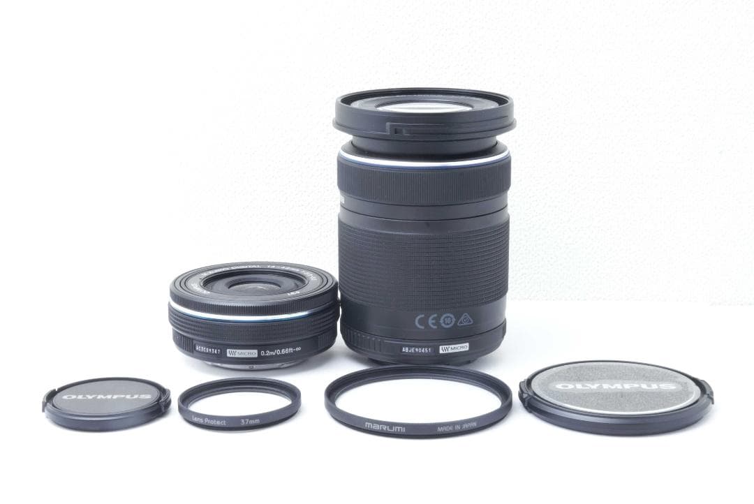 新品級♪OLYMPUS E-M10 Mark III ダブルズーム　人気機種