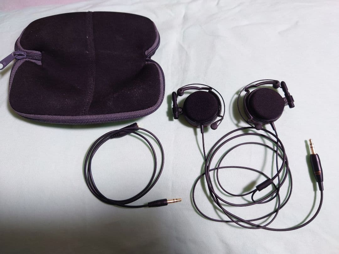 耳掛けヘッドホン ATH-EW9