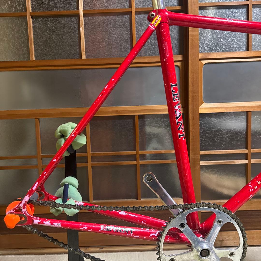 LEVANT njs ピストフレーム