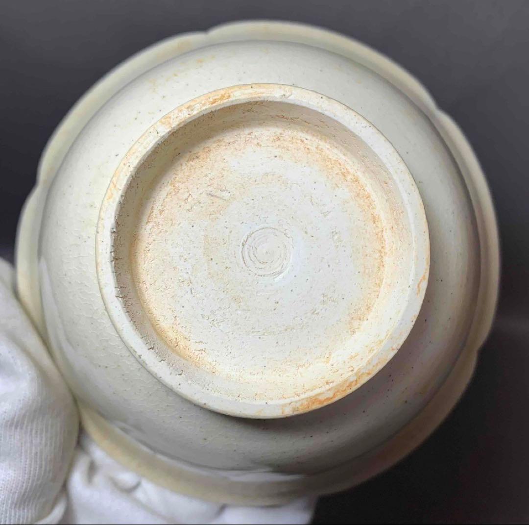 中国 無地輪花碗　f2250218