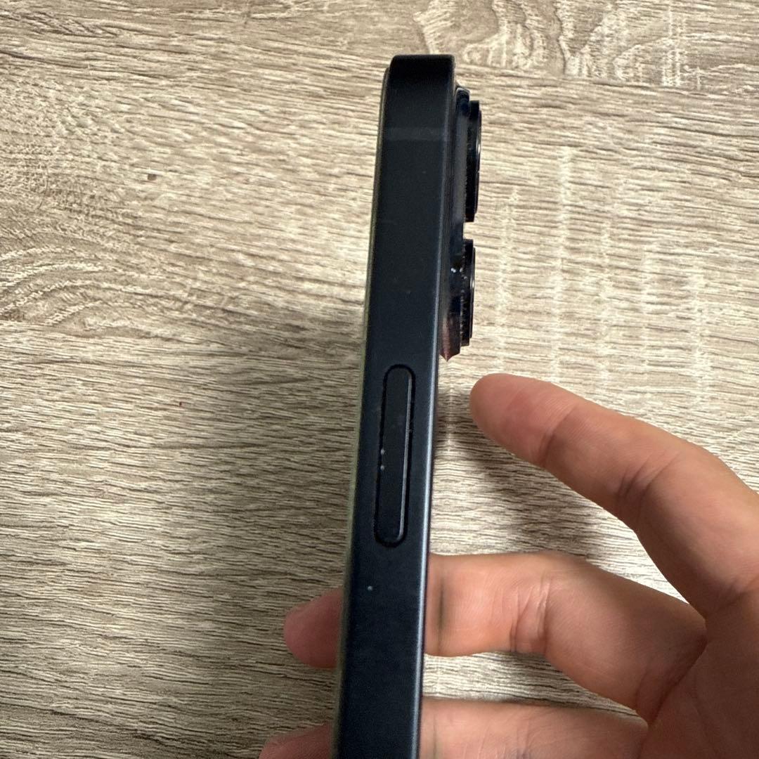 ゆ*ら様 Apple iPhone 14 Plus ブラック 本体