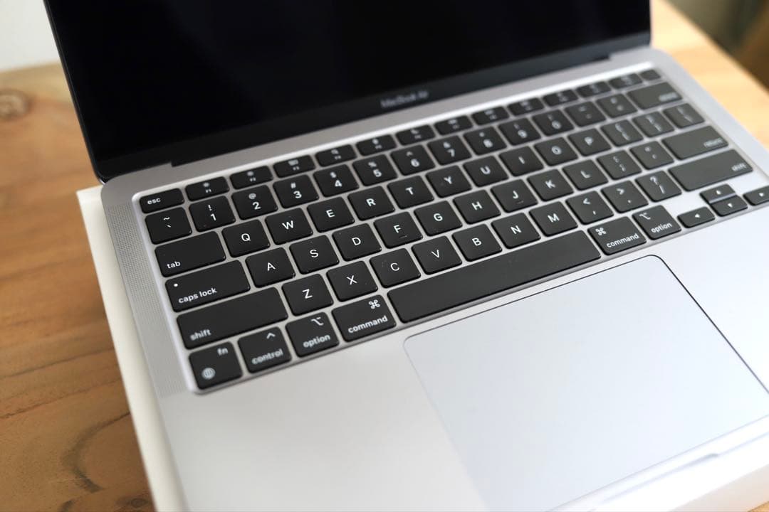 Apple MacBook Air（2020）SSD512GB メモリー16GB